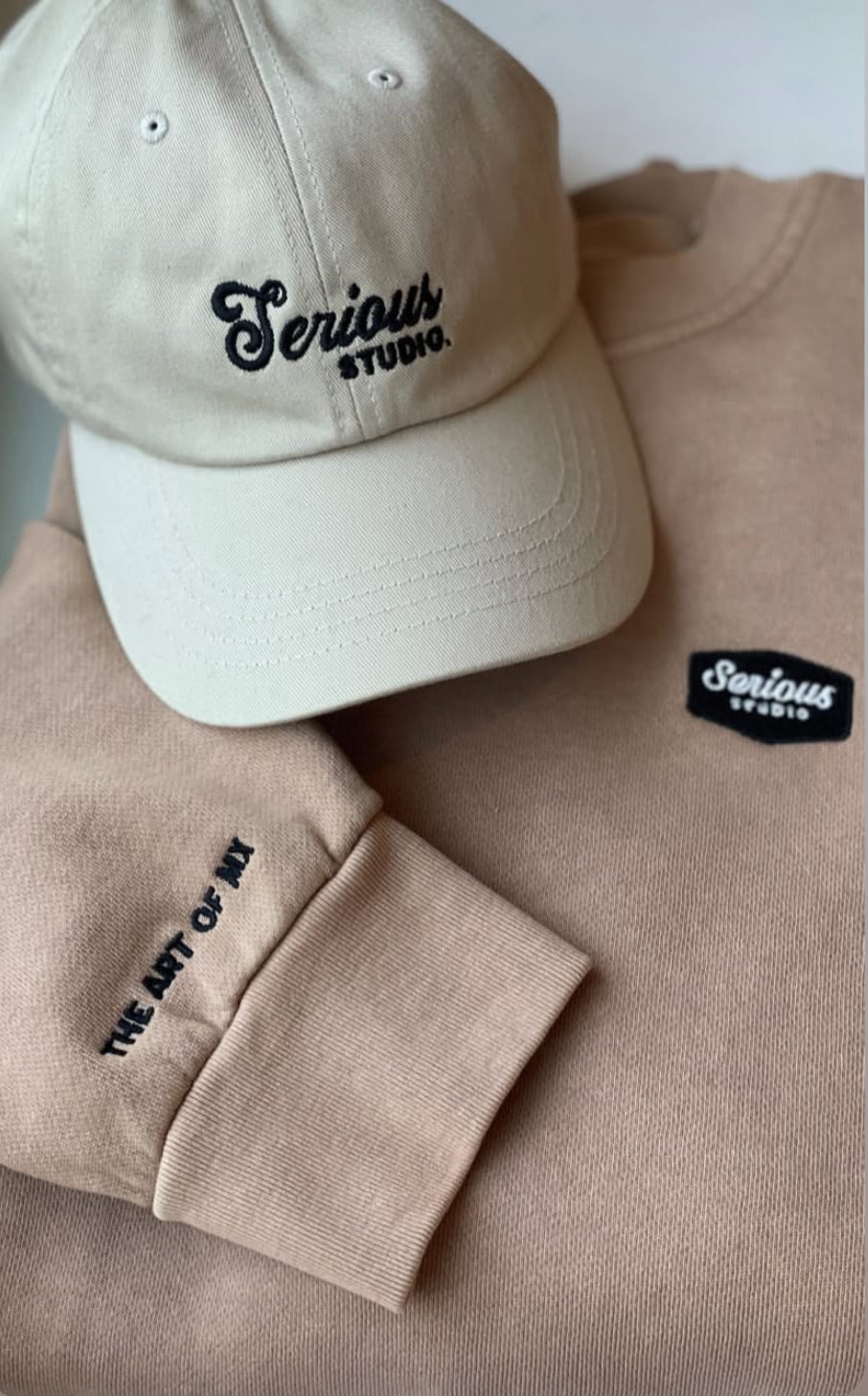 SERIOUS STUDIO ICONIC CREW NECK SWEATSHIRT - BURRO