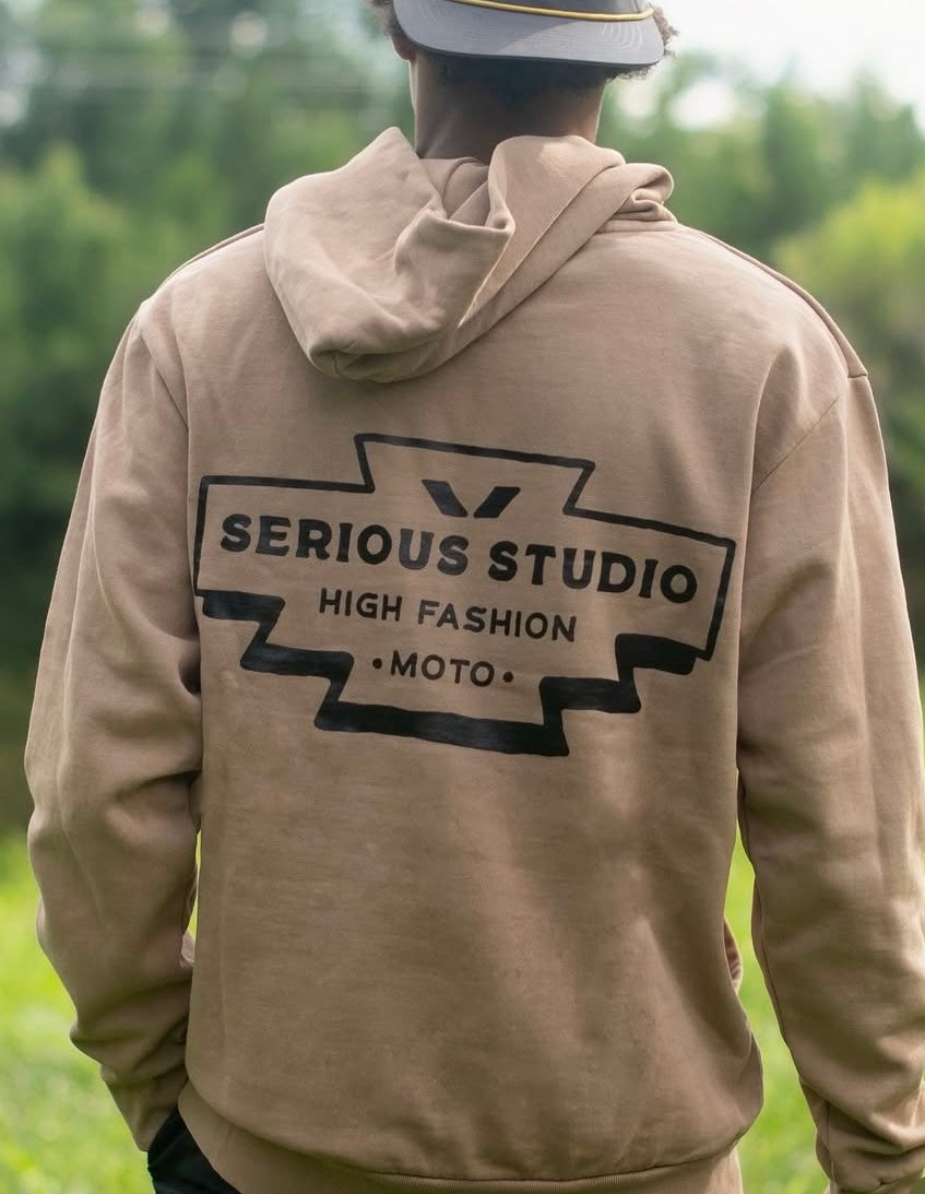 SERIOUS STUDIO HIGH FASHION HOODIE - BURRO