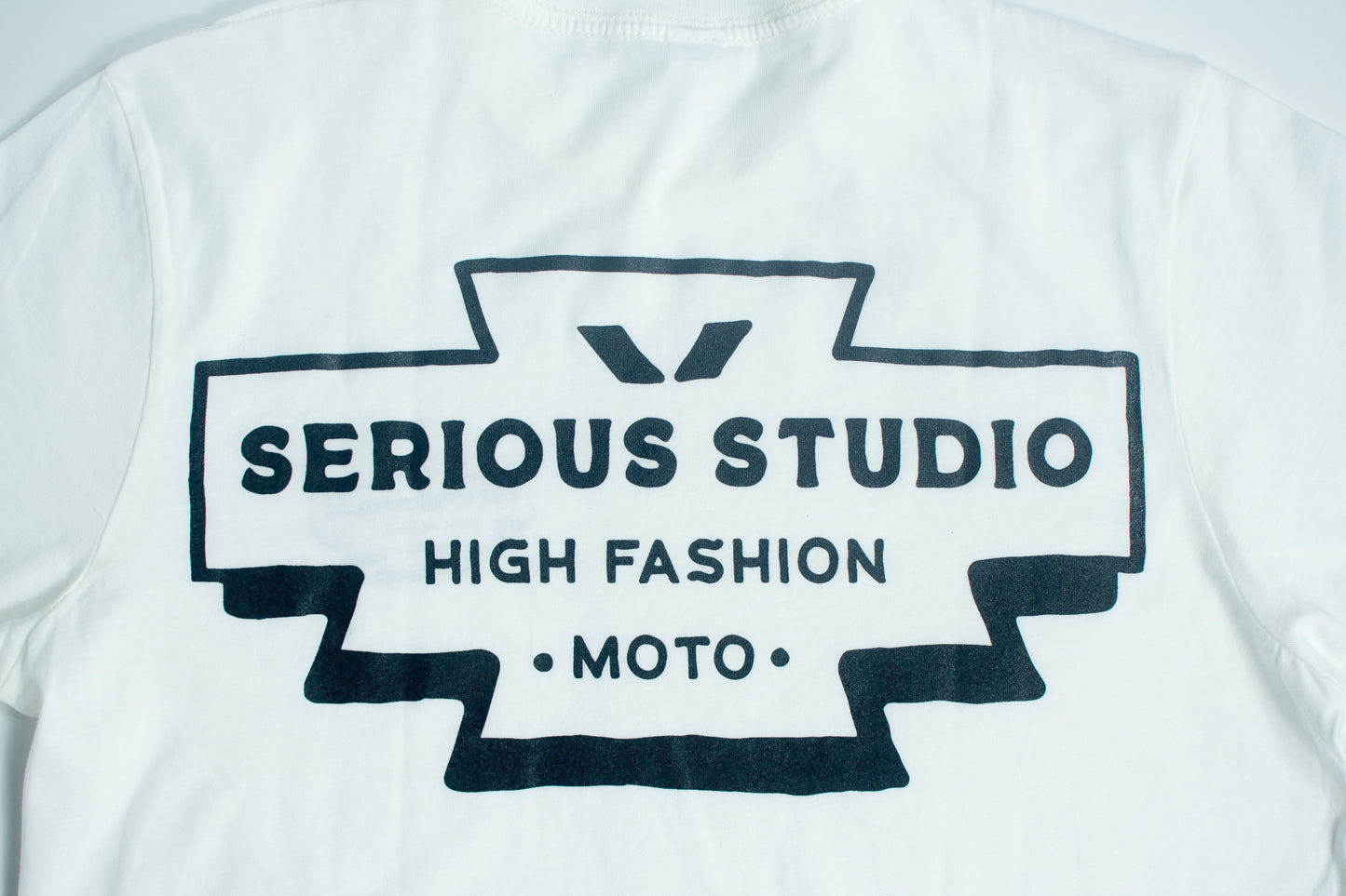 SERIOUS STUDIOS HIGH FASHION TEE - WHITE
